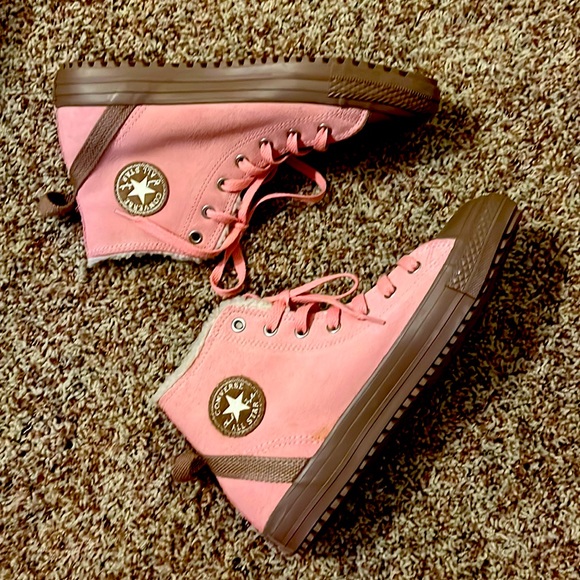 Converse Shoes - Rare! NWOT! Pink suede Converse! all-star chuck Taylors!